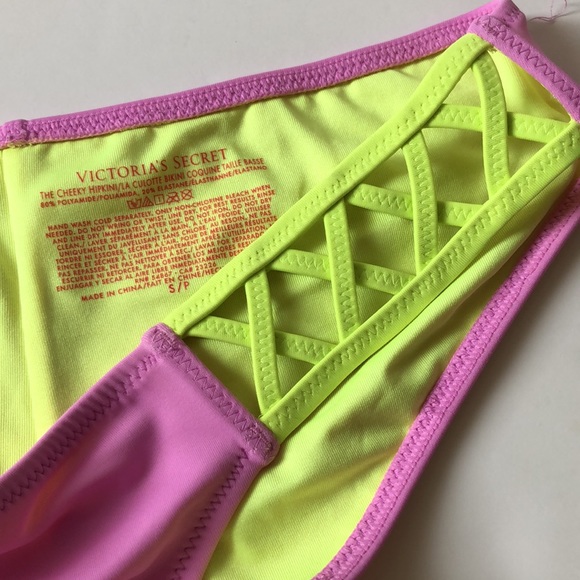 VS Cheeky hipkini - Picture 3 of 3